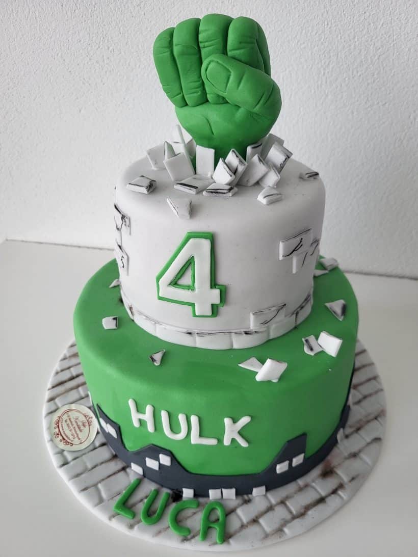 Kindergeburtstagstorte bestellen 3D Torten - Hulk