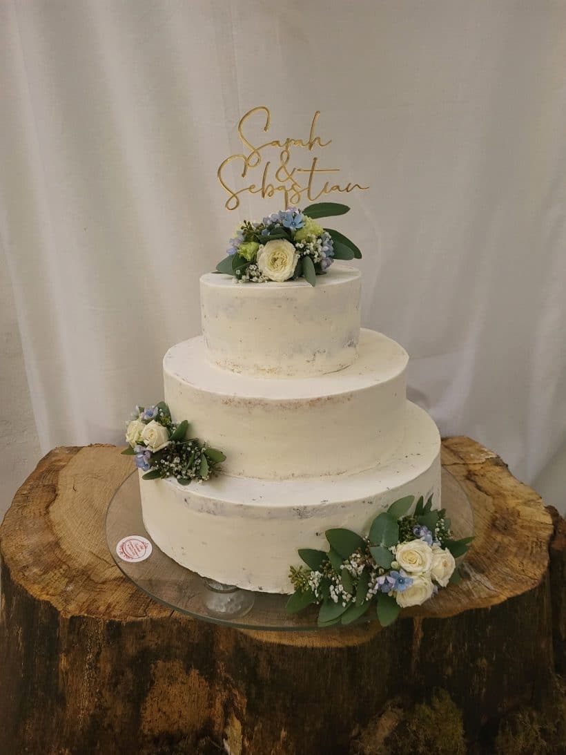 Hochzeitstorte bestellen Naked Cake - White Flowers